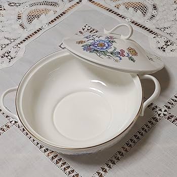 ロイヤルアルバート 食器 深皿 2個 & 蓋 1個 セット ロイヤルアルバート 食器 深皿 2個 & 蓋 1個 セット